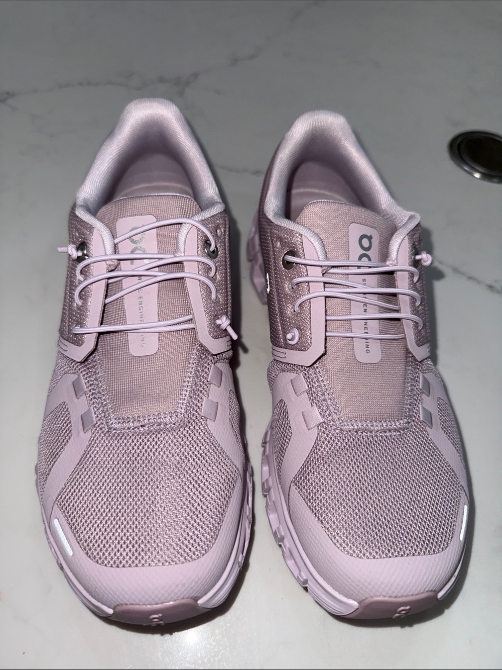 Oncloud Dusty Pink Mesh Running Sneakers
